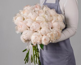 Букет из 25 белых пионов (Premium) под ленту  small - 3