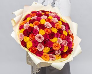 Букет из 101 премиум роз 40-50 см микс (Эквадор) в упаковке  small - 2