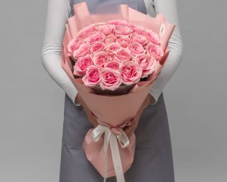 Букет из 25 розовых роз 50-60 см в упаковке  small - 3