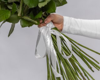 Букет из 35 розовых роз 50-60 см (Россия) под ленту  small - 4